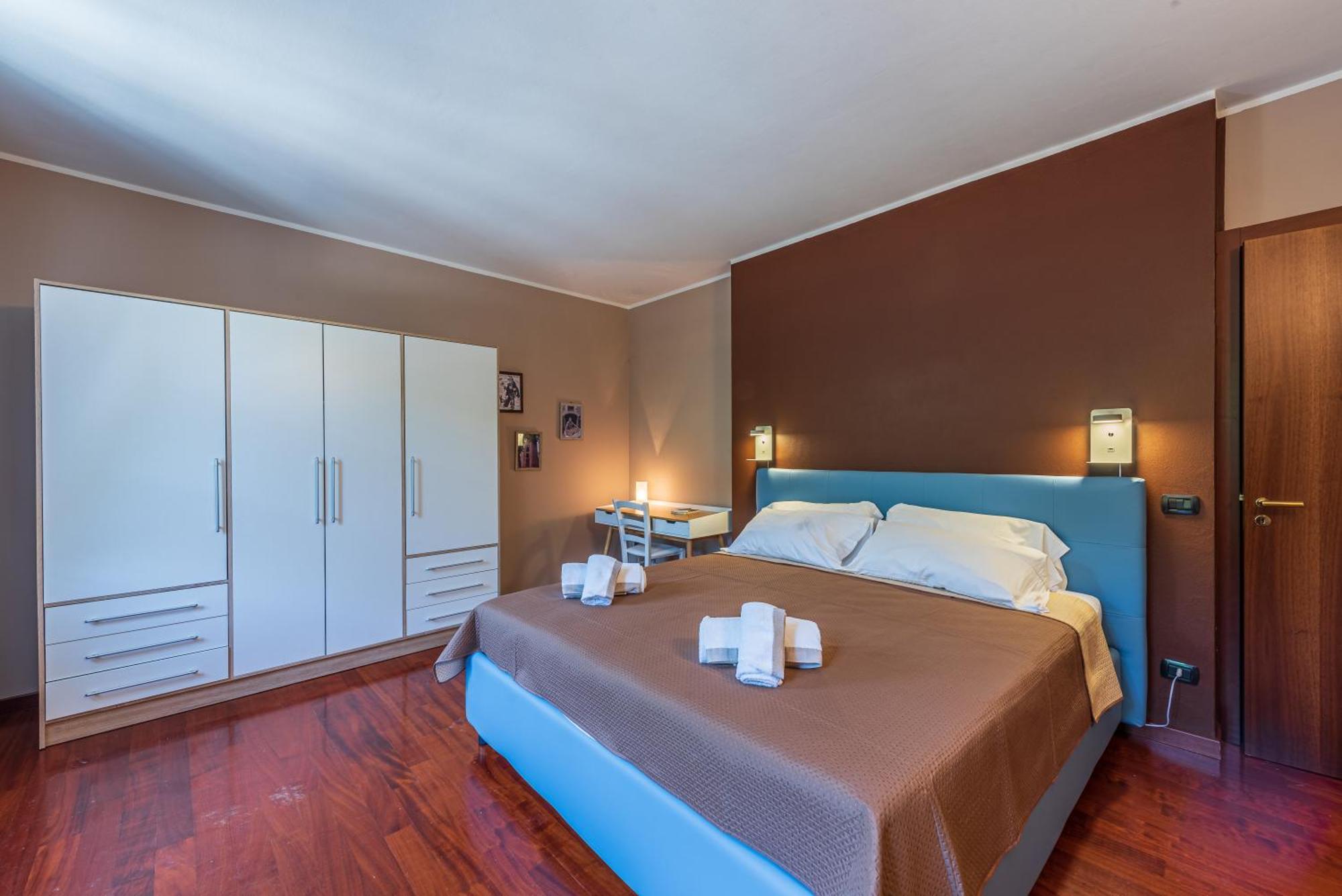 Villa Cornelia , Entire Villa With Private Pool Corneliano d'Alba ภายนอก รูปภาพ